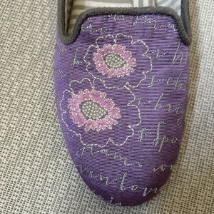 Acorn Purple Women's Slippers